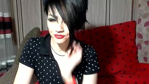 black_hot_01 online show from 12.02.24