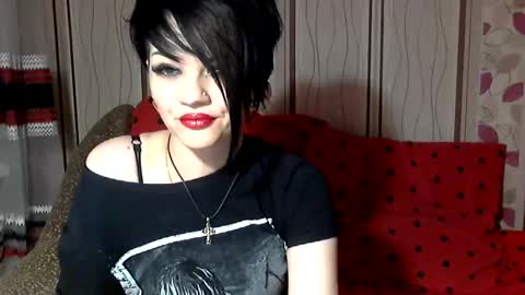black_hot_01 online show from 01.13.25