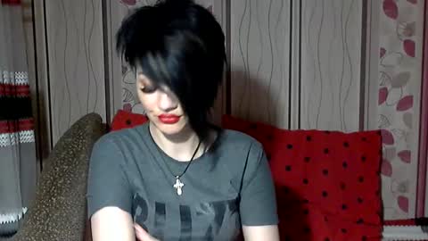 black_hot_01 online show from 03.03.25