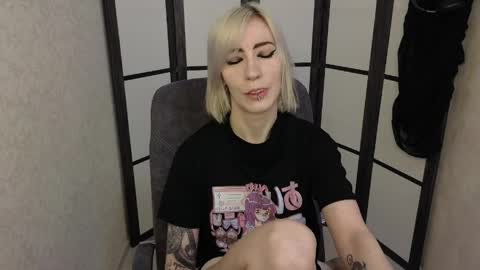 Emily online show from 04.06.26