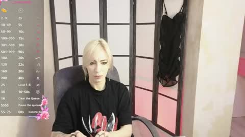 Emily online show from 04.22.26