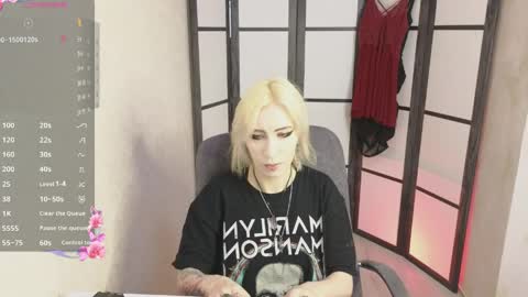 Snapshot of black_orchides chatting on 05.18.26 Emily online show from 05.18.26