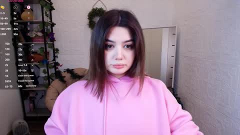 Mon Mon online show from 12.21.25