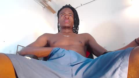 Snapshot of black_raiden chatting on 10.15.25 black raiden online show from 10.15.25