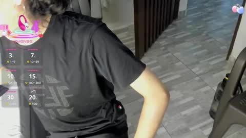 Snapshot of black_rose02 chatting on 09.28.25 B L A C K R O S E online show from 09.28.25