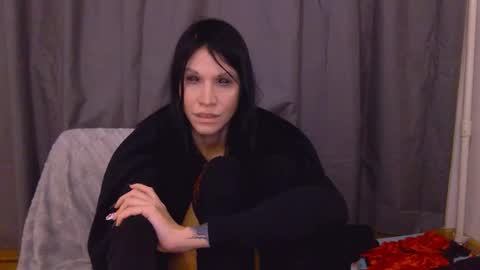 Snapshot of black_sswan chatting on 02.10.26 Kristin online show from 02.10.26