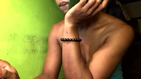 Snapshot of blackasiancockts chatting on 10.29.25 Crystal online show from 10.29.25