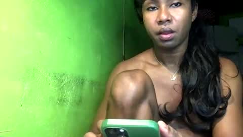 Snapshot of blackasiancockts chatting on 11.03.25 Crystal online show from 11.03.25