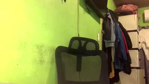 Snapshot of blackasiancockts chatting on 11.13.25 Crystal online show from 11.13.25