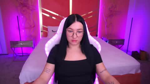 Katy online show from 12.10.24