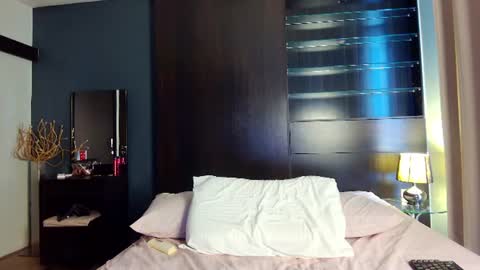Snapshot of blackd0ll chatting on 06.25.26 Angye online show from 06.25.26
