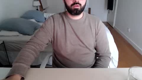 Snapshot of blackfox33 chatting on 01.09.26 blackfox33 online show from 01.09.26