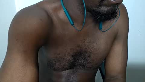 Snapshot of blackfrance44 chatting on 03.02.25 blackfrance44 online show from 03.02.25