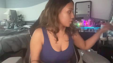 Snapshot of blackgurlkitty chatting on 05.04.26 EthiopianQueen Onlyfans link - online show from 05.04.26