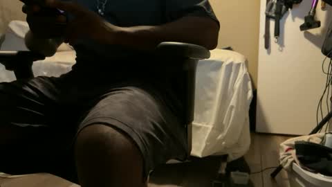 Snapshot of blackjag107 chatting on 09.19.25 blackjag107 online show from 09.19.25