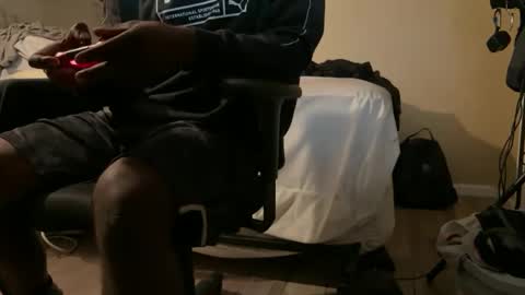 Snapshot of blackjag107 chatting on 09.21.25 blackjag107 online show from 09.21.25