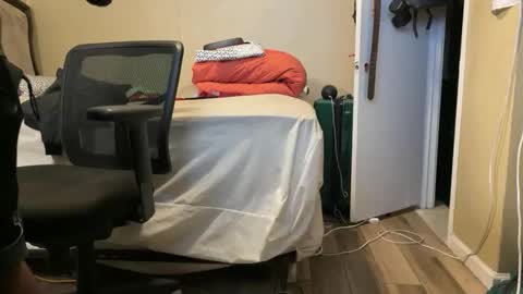 Snapshot of blackjag107 chatting on 11.01.25 blackjag107 online show from 11.01.25