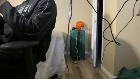 Snapshot of blackjag107 chatting on 11.24.25 blackjag107 online show from 11.24.25