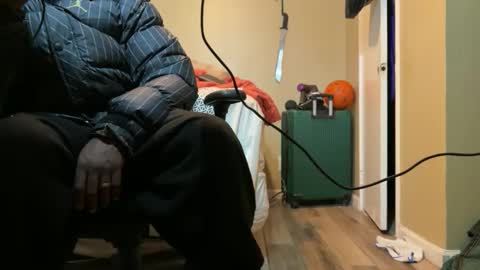 Snapshot of blackjag107 chatting on 12.18.25 blackjag107 online show from 12.18.25