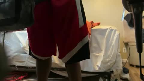 Snapshot of blackjag107 chatting on 12.20.25 blackjag107 online show from 12.20.25