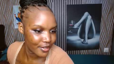 Snapshot of blackmellanin_ chatting on 05.11.26 Smiley sylivia online show from 05.11.26