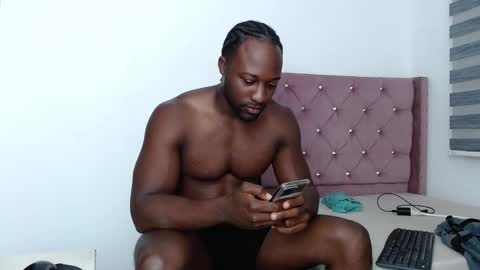 Snapshot of blacknikes chatting on 10.27.25 Twtter 1MikeBeckford Onlyfns beckfordmike online show from 10.27.25
