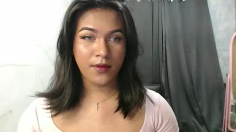 Ellez online show from 10.06.25