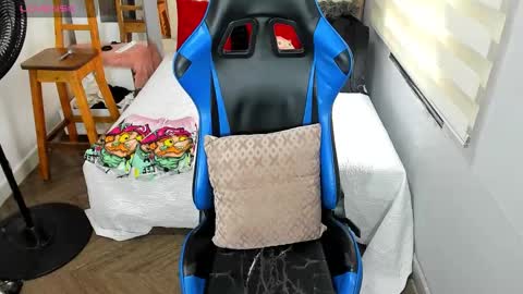 Snapshot of blacksex_boy chatting on 11.13.25 Marlon online show from 11.13.25