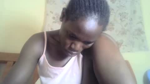 Snapshot of blacksexygal chatting on 02.17.25 SARAH online show from 02.17.25