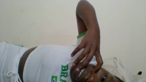 Snapshot of blacksexygal chatting on 09.21.25 SARAH online show from 09.21.25