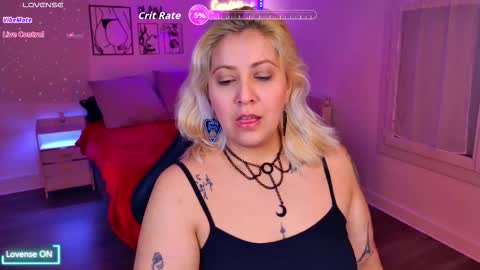 Snapshot of blackwidowj chatting on 01.06.26 Johana S online show from 01.06.26