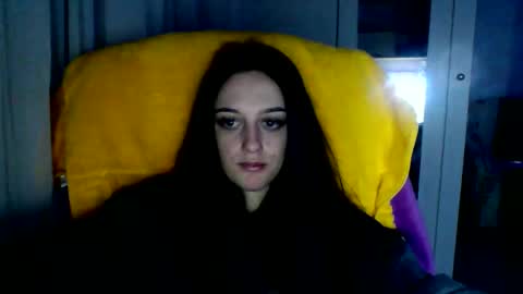 Snapshot of blacky_berry chatting on 01.16.25 Ivy online show from 01.16.25