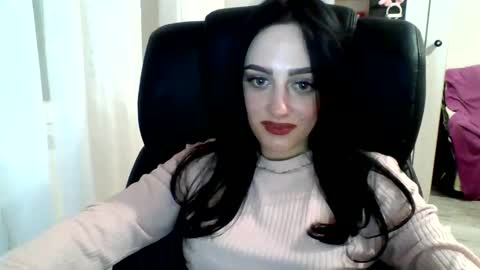 Snapshot of blacky_berry chatting on 01.25.25 Ivy online show from 01.25.25