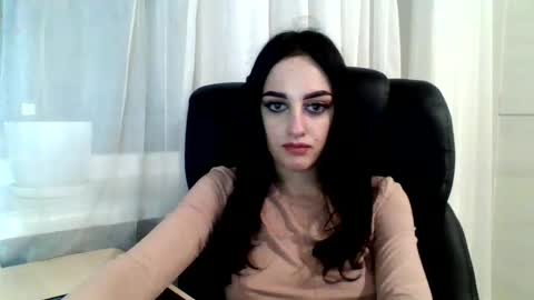 Snapshot of blacky_berry chatting on 01.27.25 Ivy online show from 01.27.25