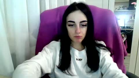 Snapshot of blacky_berry chatting on 02.13.25 Ivy online show from 02.13.25