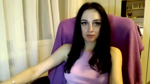 Snapshot of blacky_berry chatting on 02.20.25 Ivy online show from 02.20.25
