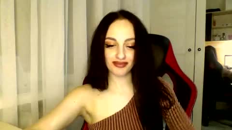 Snapshot of blacky_berry chatting on 03.07.25 Ivy online show from 03.07.25
