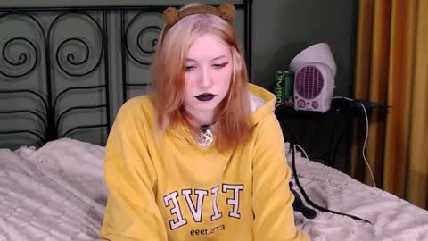 blacky_tea online show from 12.12.24