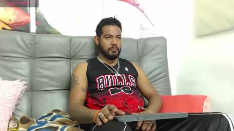 Snapshot of bladehot_ chatting on 09.17.25 Richard online show from 09.17.25