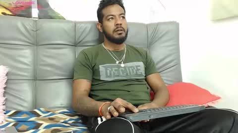 Snapshot of bladehot_ chatting on 09.26.25 Richard online show from 09.26.25