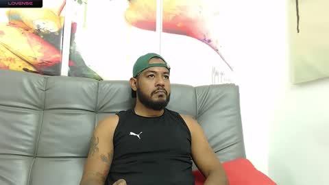 Snapshot of bladehot_ chatting on 10.17.25 Richard online show from 10.17.25