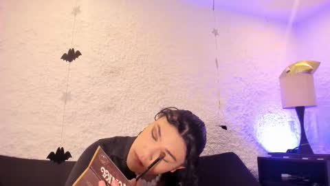 Blaer Shadow  online show from 10.21.25