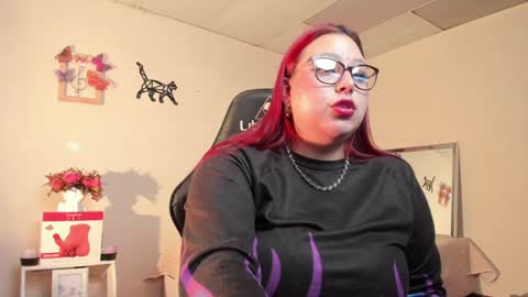 Snapshot of blair_elliis chatting on 01.20.25 Blair online show from 01.20.25