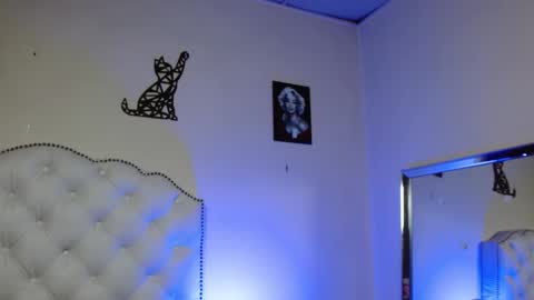 Snapshot of blair_elliis chatting on 11.06.25 Blair online show from 11.06.25