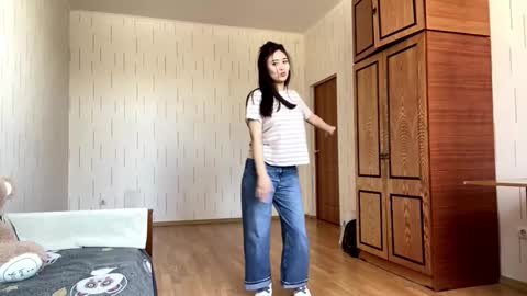 Mila online show from 03.10.26