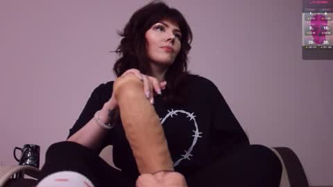 Britney online show from 11.21.25