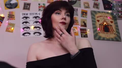 Britney online show from 04.02.26