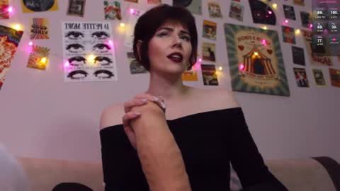 Britney online show from 04.18.26