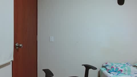 Snapshot of blakeshatter chatting on 01.09.25 blakeshatter online show from 01.09.25