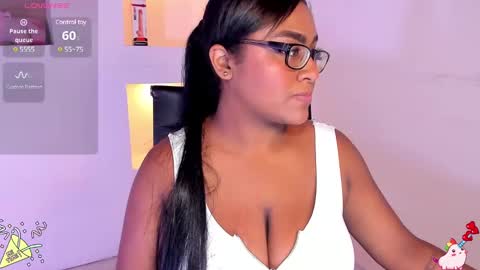 Snapshot of blakmillerrgilson chatting on 01.14.25 blak miller online show from 01.14.25